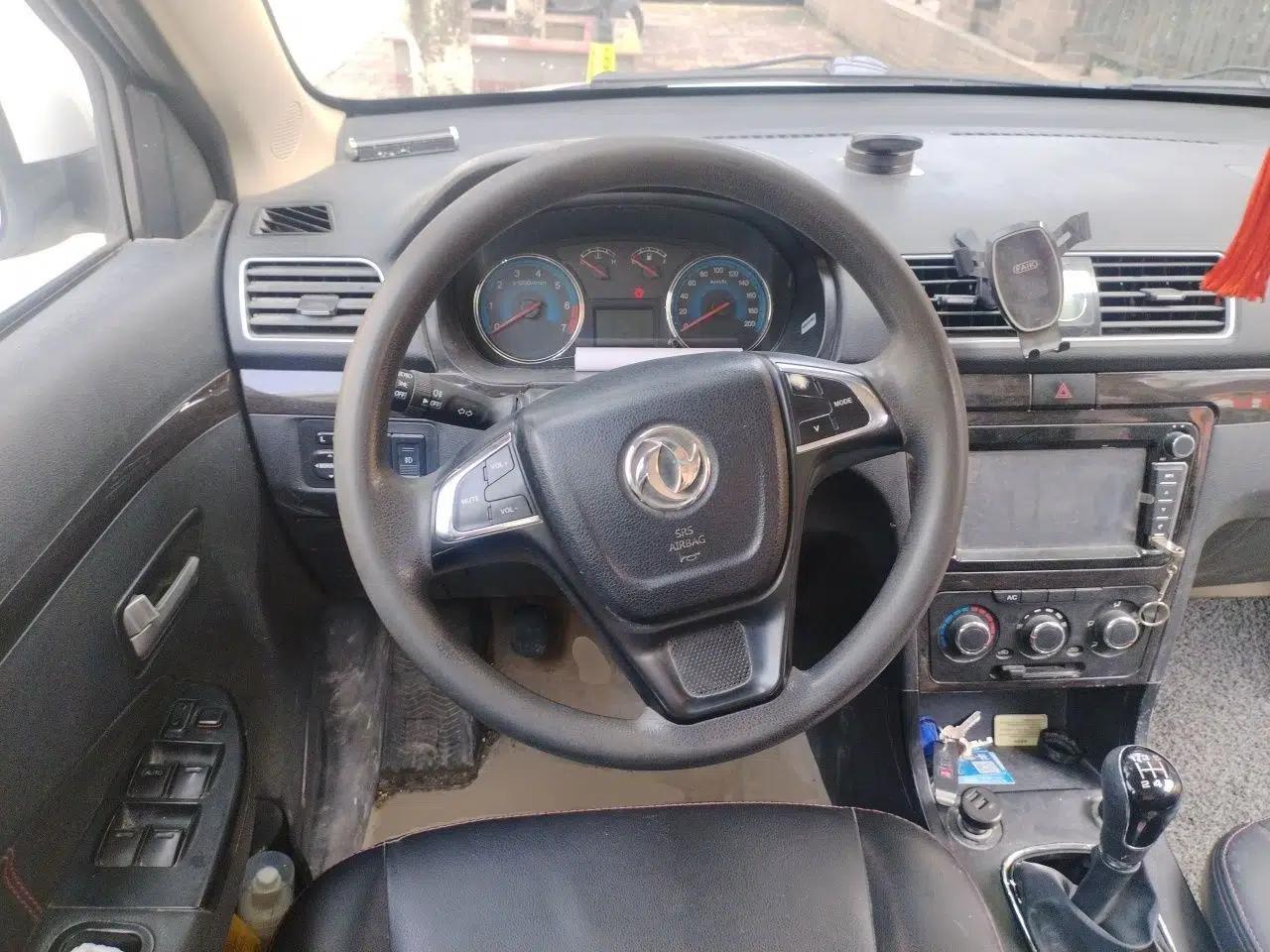 Used Dongfeng Fengon 370 2016 1.5L Manual Elite Home Edition 7-Seater — миниатюра 10