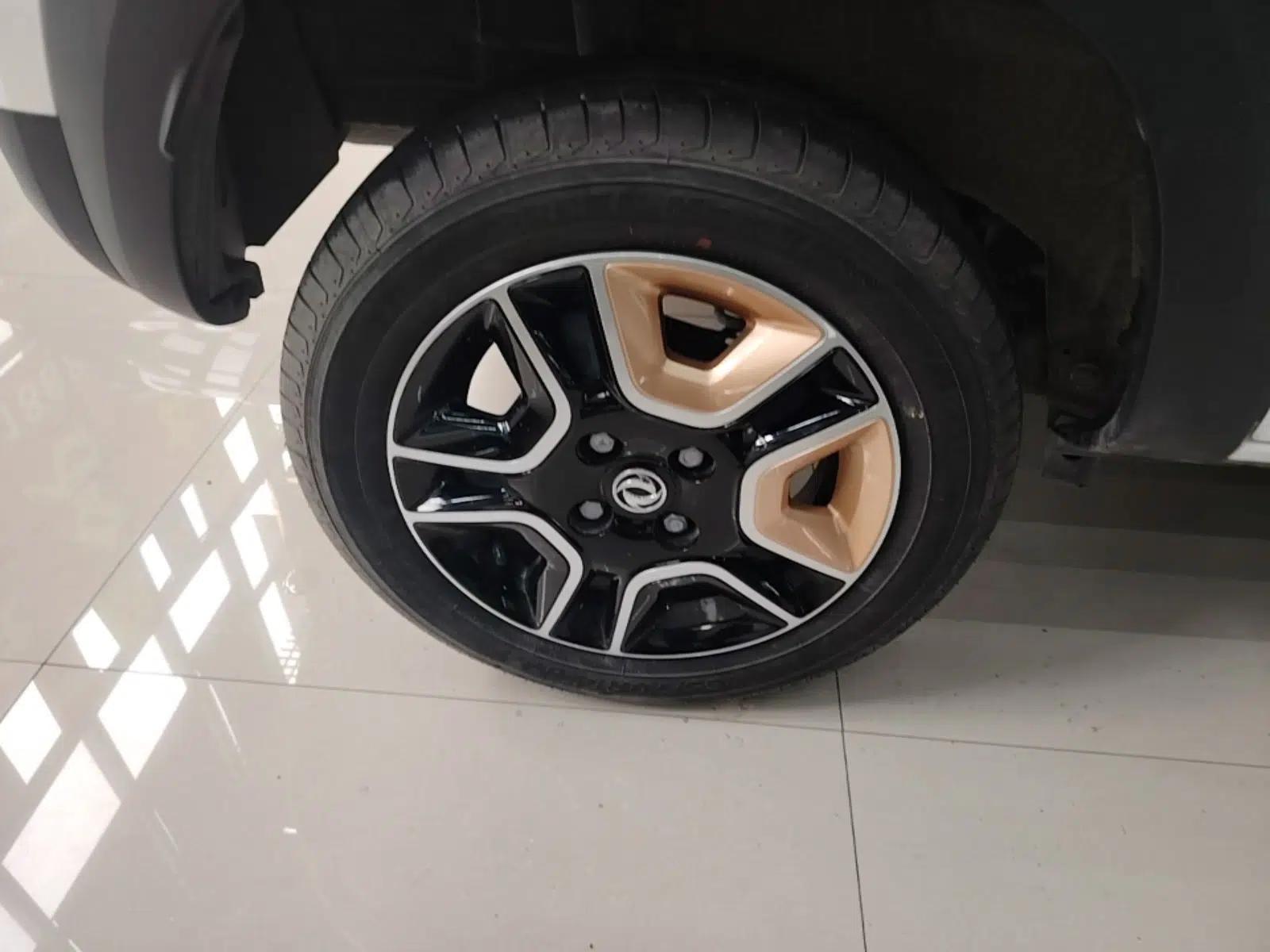Used Dongfeng NAMMI BOX 2022 Chasing Wind Edition 351KM Standard Model — миниатюра 11