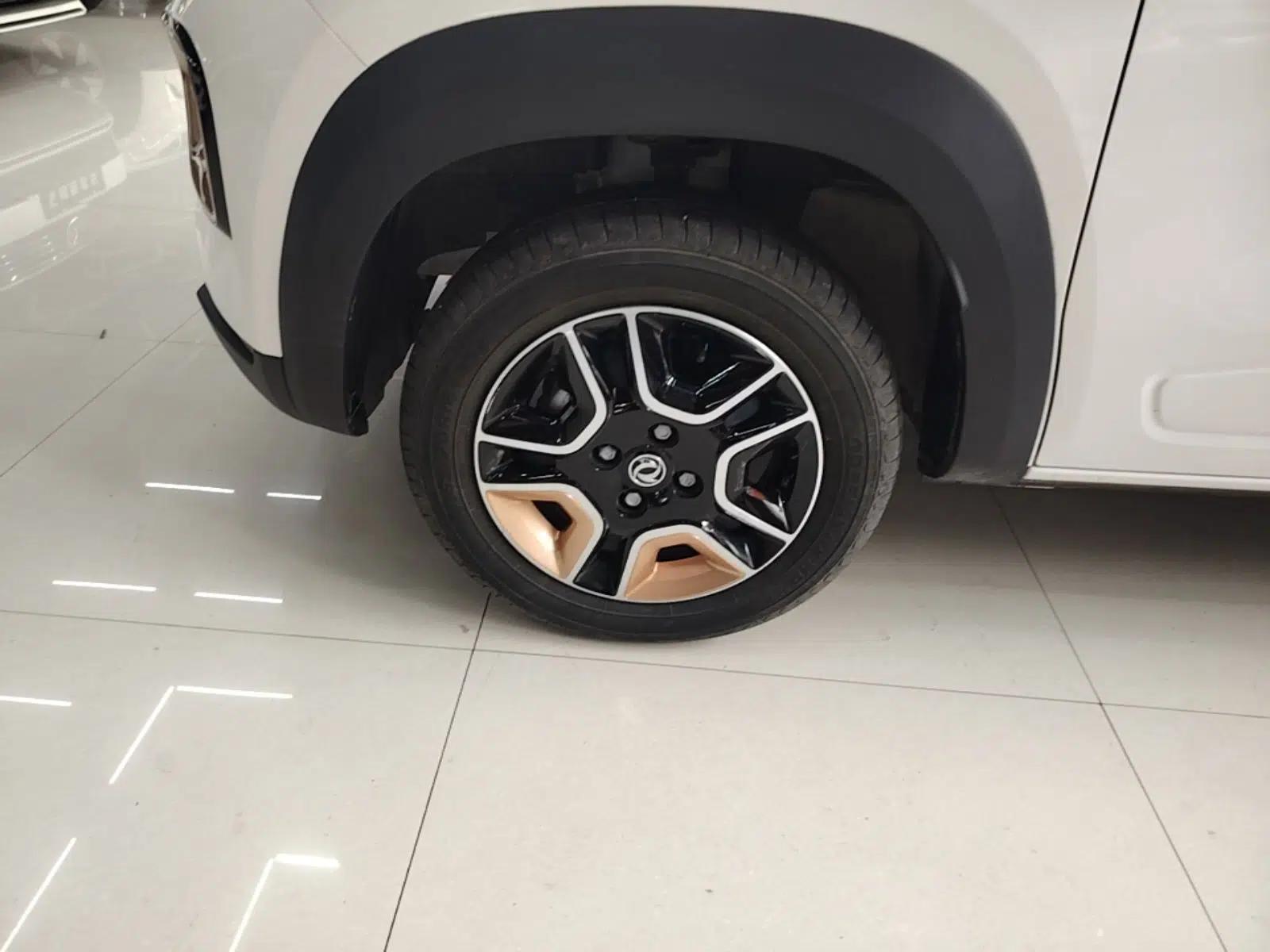 Used Dongfeng NAMMI BOX 2022 Chasing Wind Edition 351KM Standard Model — миниатюра 10