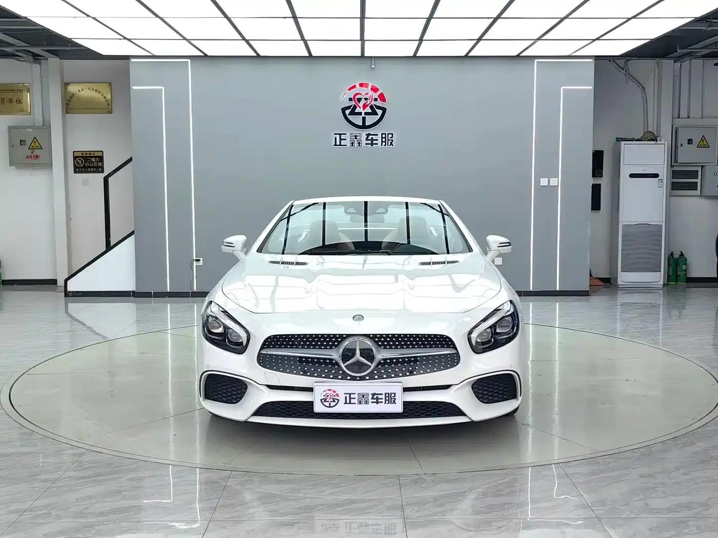 Mercedes-Benz SL-Class 2017 SL 400 — миниатюра 2