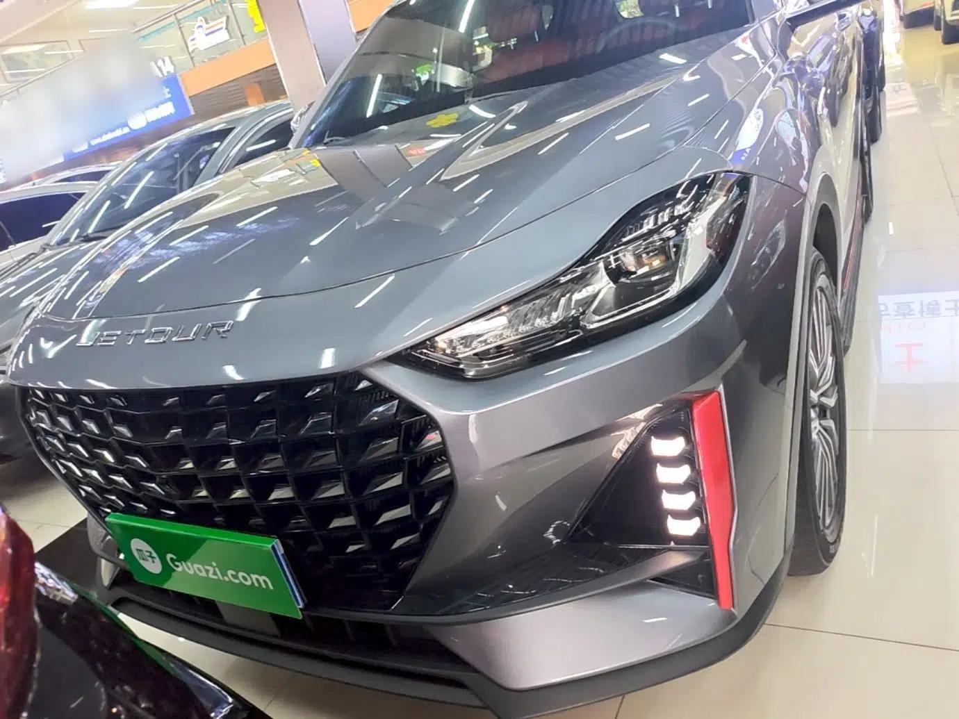 Used JETOUR X70 PRO 2023 1.5T DCT Comfort Edition 5 Seats — миниатюра 8