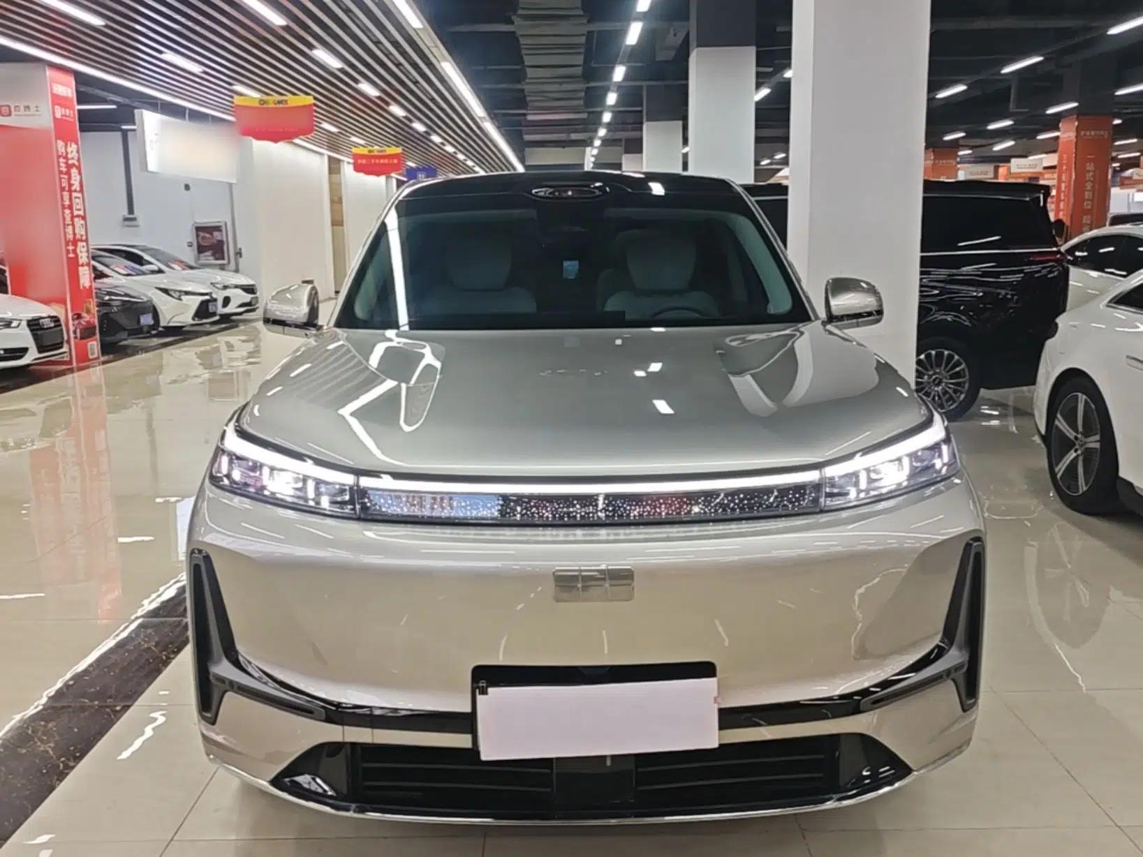Used Geely Galaxy M9 2025 Model 210km Four-Wheel-Drive Leading Edition — миниатюра 2