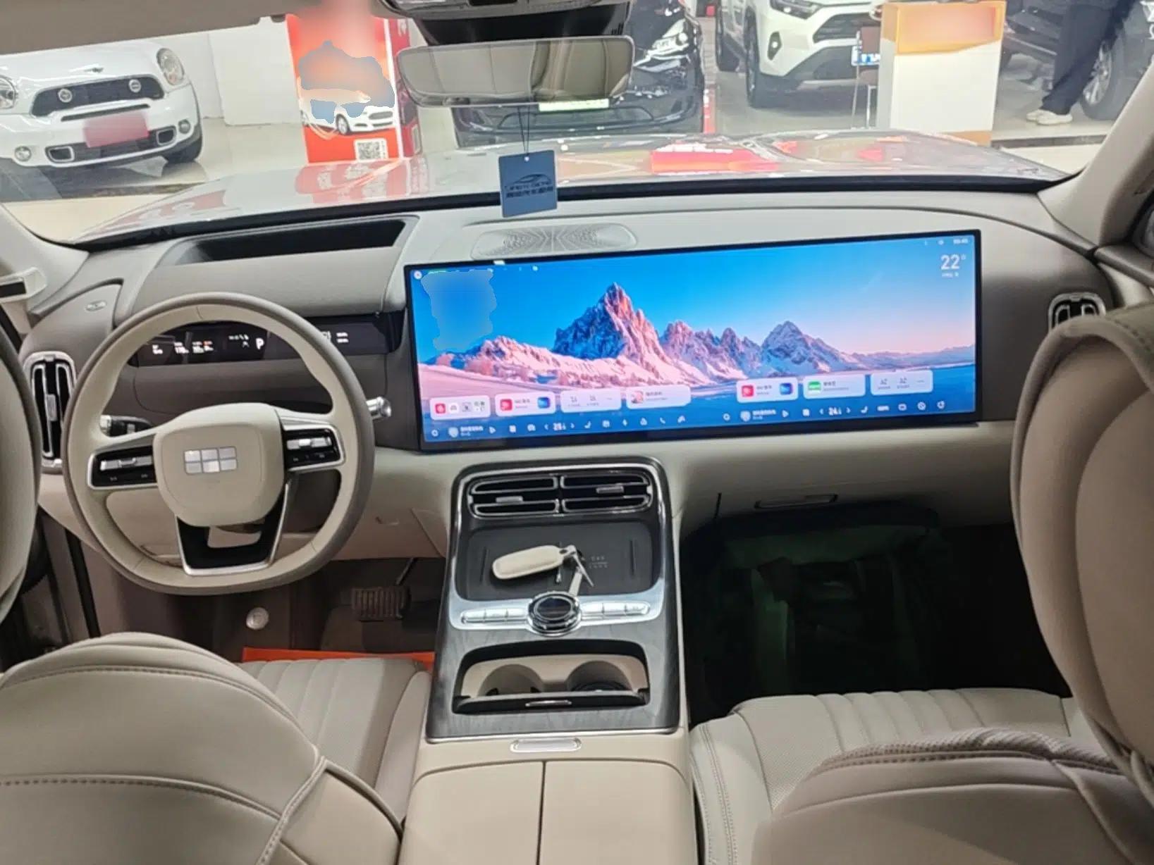 Used Geely Galaxy M9 2025 Model 210km Four-Wheel-Drive Leading Edition — миниатюра 12