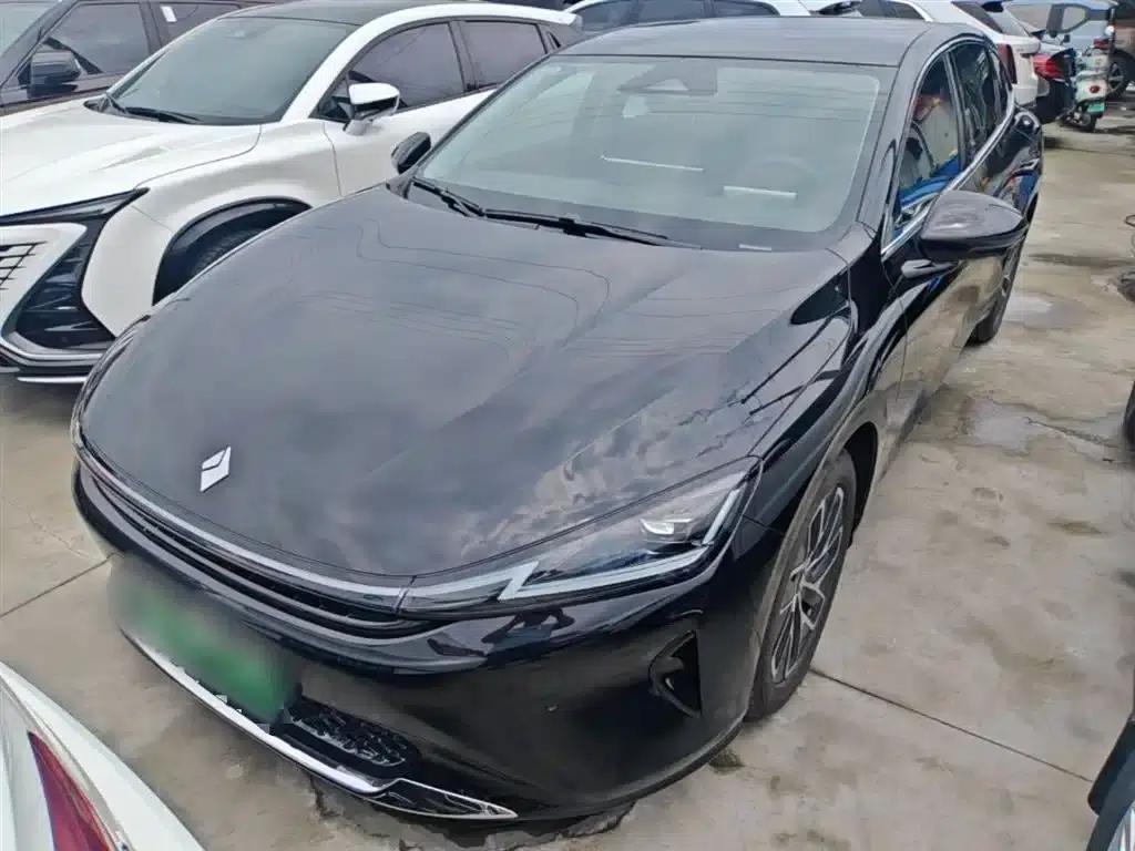 Baojun Enjoy 2025 Plug-in Hybrid 140km Standard Edition — миниатюра 2