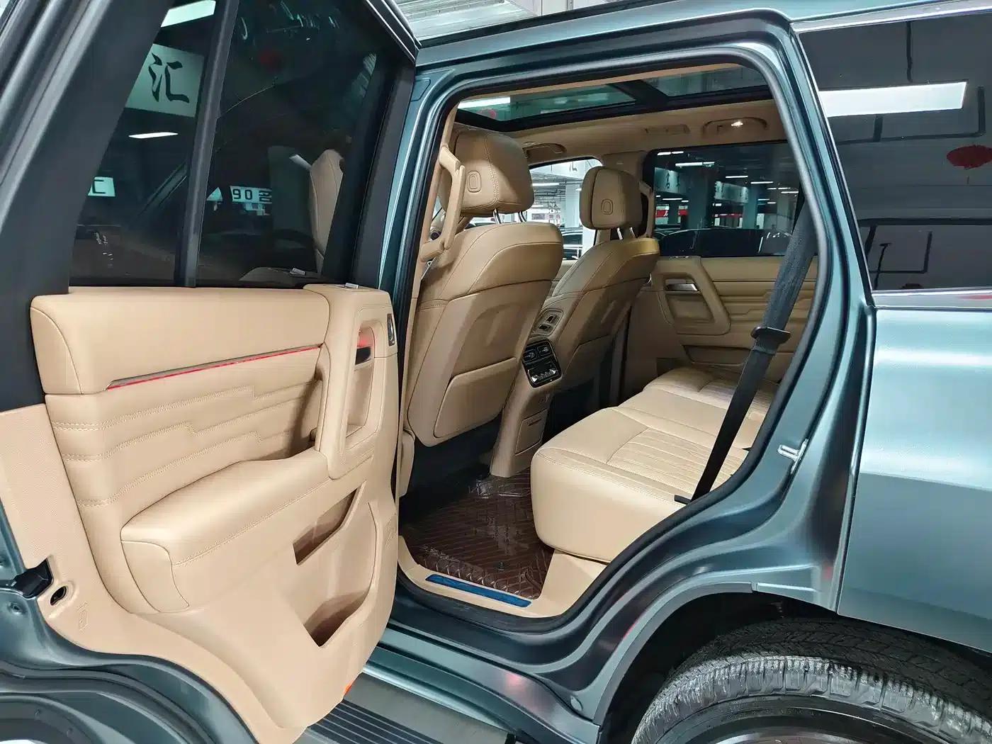 Beijing BJ60 Extended Range 2024 Model, 5-Seater Extended Range Advanced Edition — миниатюра 7