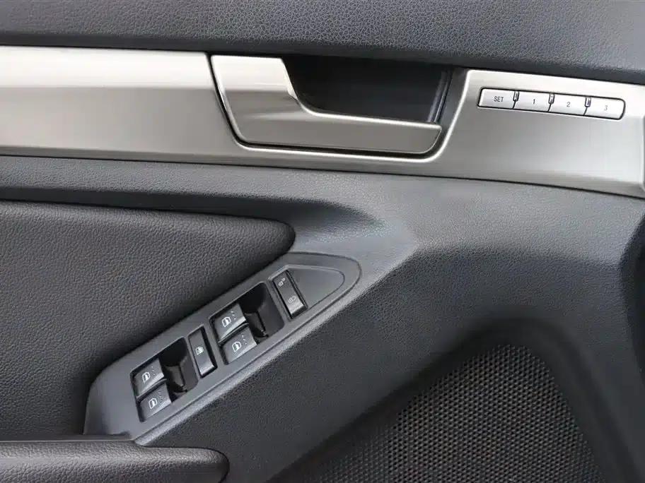 2015 Senova X65 2.0T Automatic Luxury Edition — миниатюра 12