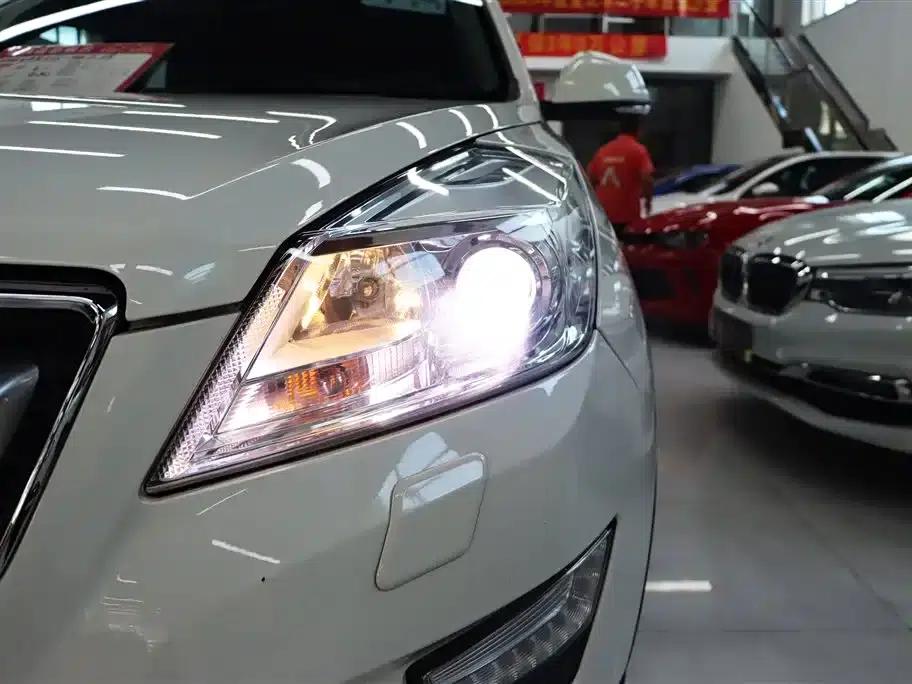 2015 Senova X65 2.0T Automatic Luxury Edition — миниатюра 26