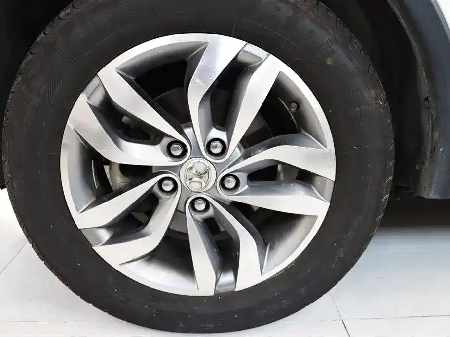 2015 Senova X65 2.0T Automatic Luxury Edition — миниатюра 10
