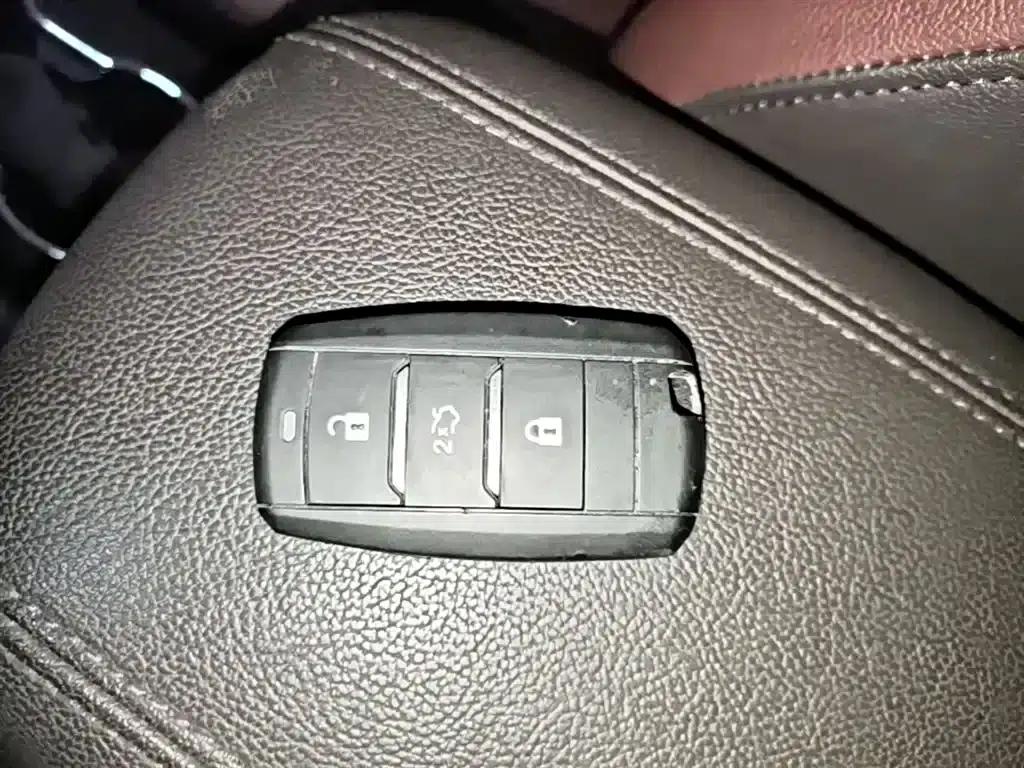 Lingxuan 2017 1.6L Manual Elite — миниатюра 9
