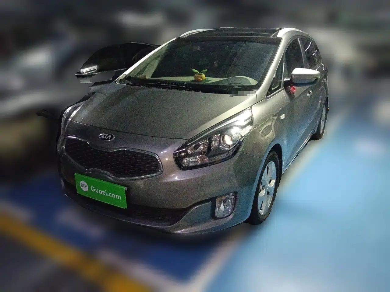 Used Kia Carens 2013 2.0L 7-Seater Automatic Standard Version China IV Standard — миниатюра 1