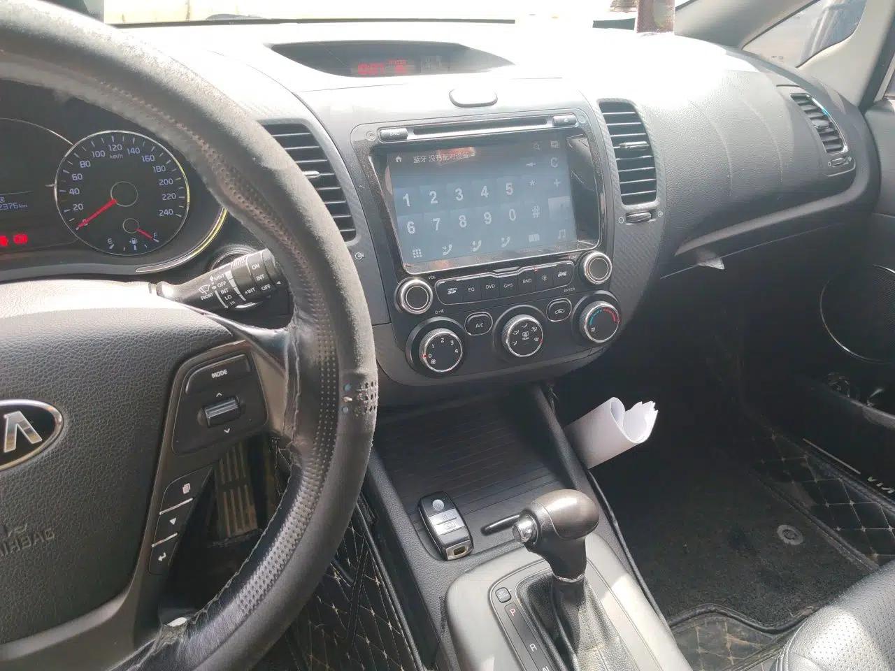Used Kia K3S 2014 1.6L Automatic GLS — миниатюра 13