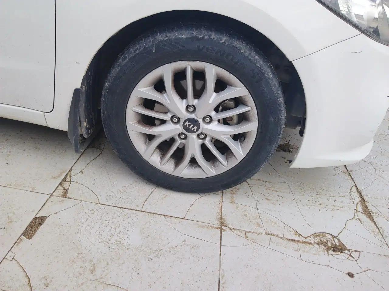 Used Kia K3S 2014 1.6L Automatic GLS — миниатюра 8