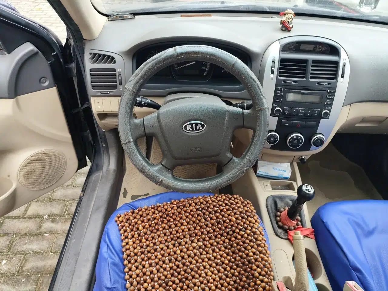 Used Kia Cerato 2012 1.6L MT GL — миниатюра 10