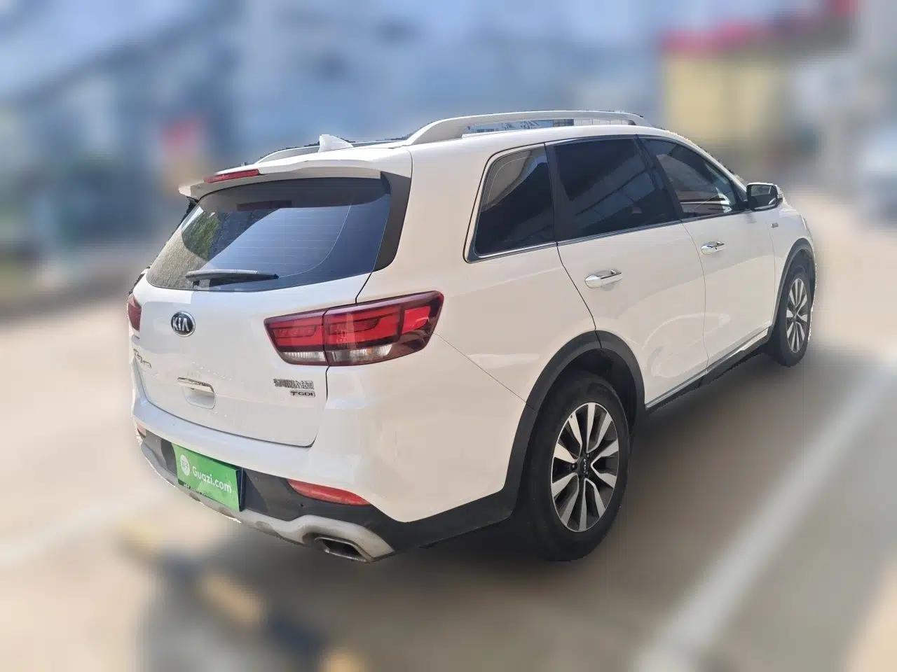 Used Kia KX7 2017 2.0T Automatic All-Wheel Drive LUX 7-Seater — миниатюра 6