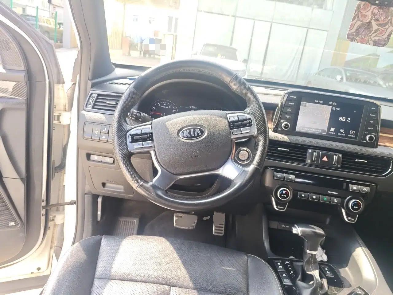 Used Kia KX7 2017 2.0T Automatic All-Wheel Drive LUX 7-Seater — миниатюра 10