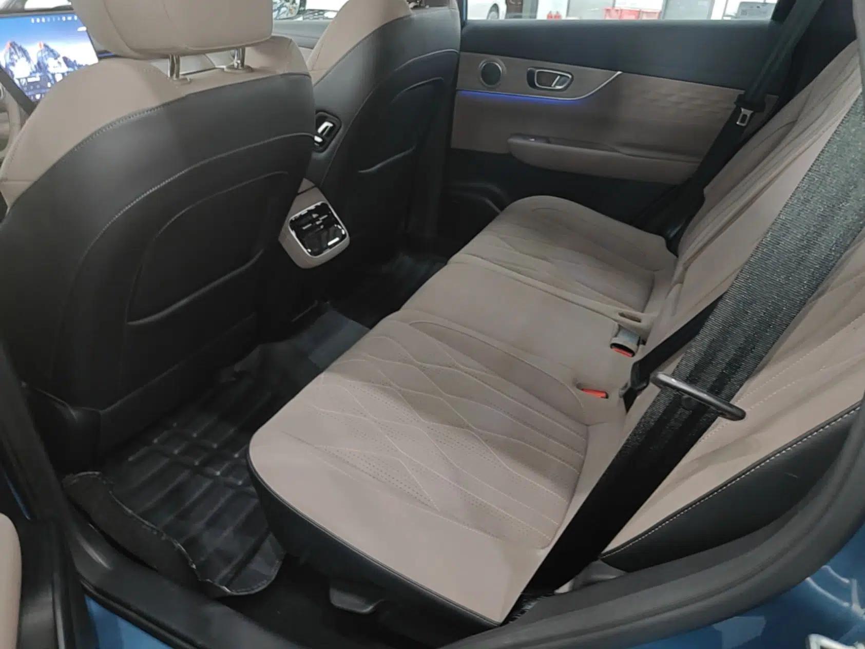 Used Chery Tiggo 8 PLUS C-DM 2025 1.5T 116 km Prestige Version 5 Seats — миниатюра 20