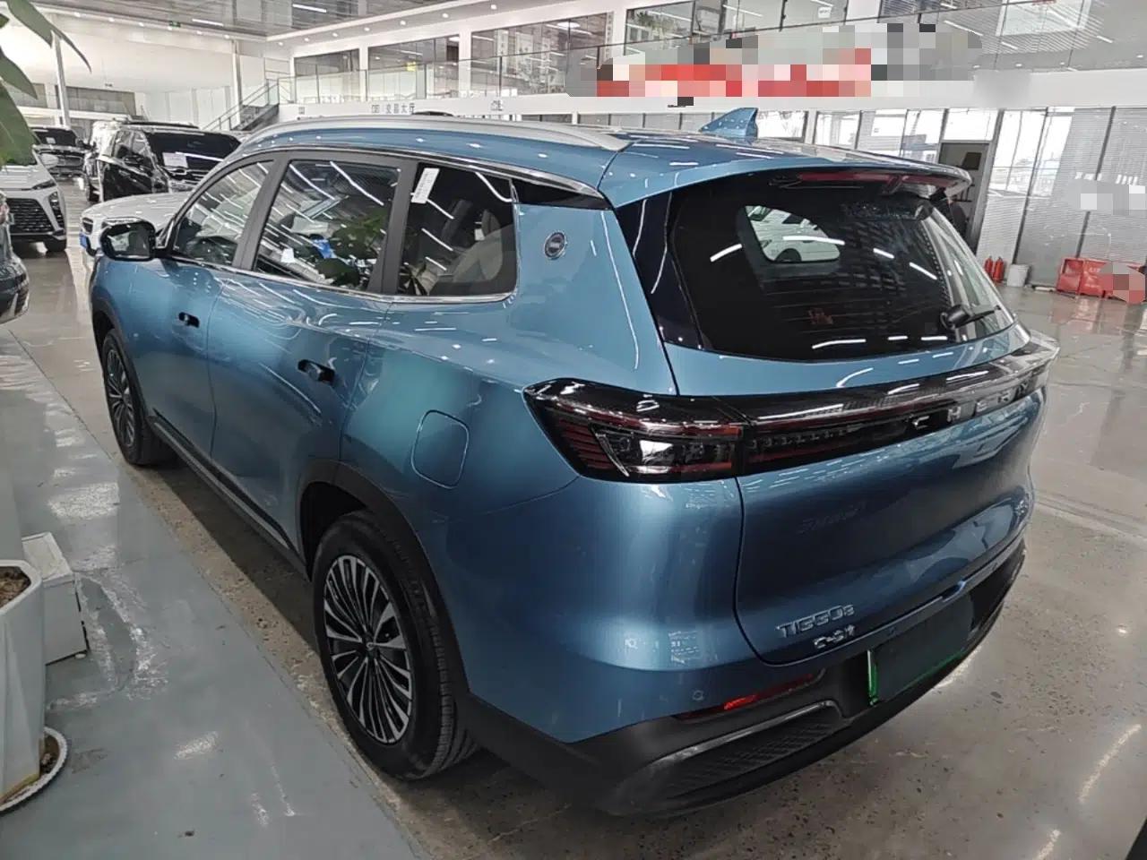 Used Chery Tiggo 8 PLUS C-DM 2025 1.5T 116 km Prestige Version 5 Seats — миниатюра 4