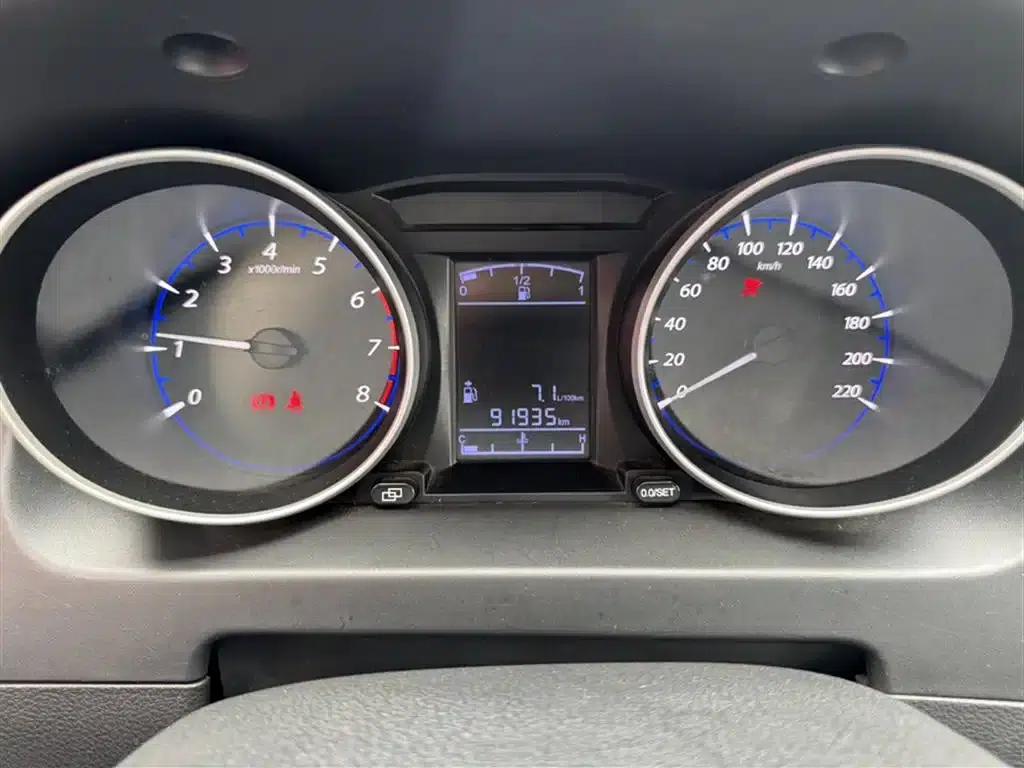Jingyi X3 2017 1.5L Manual Comfort Model — миниатюра 3