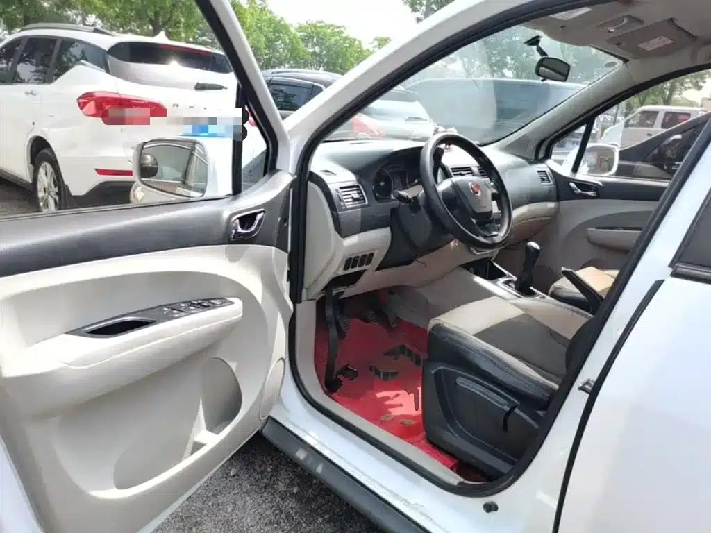 Jingyi X3 2016 1.5L Comfort Model — миниатюра 16