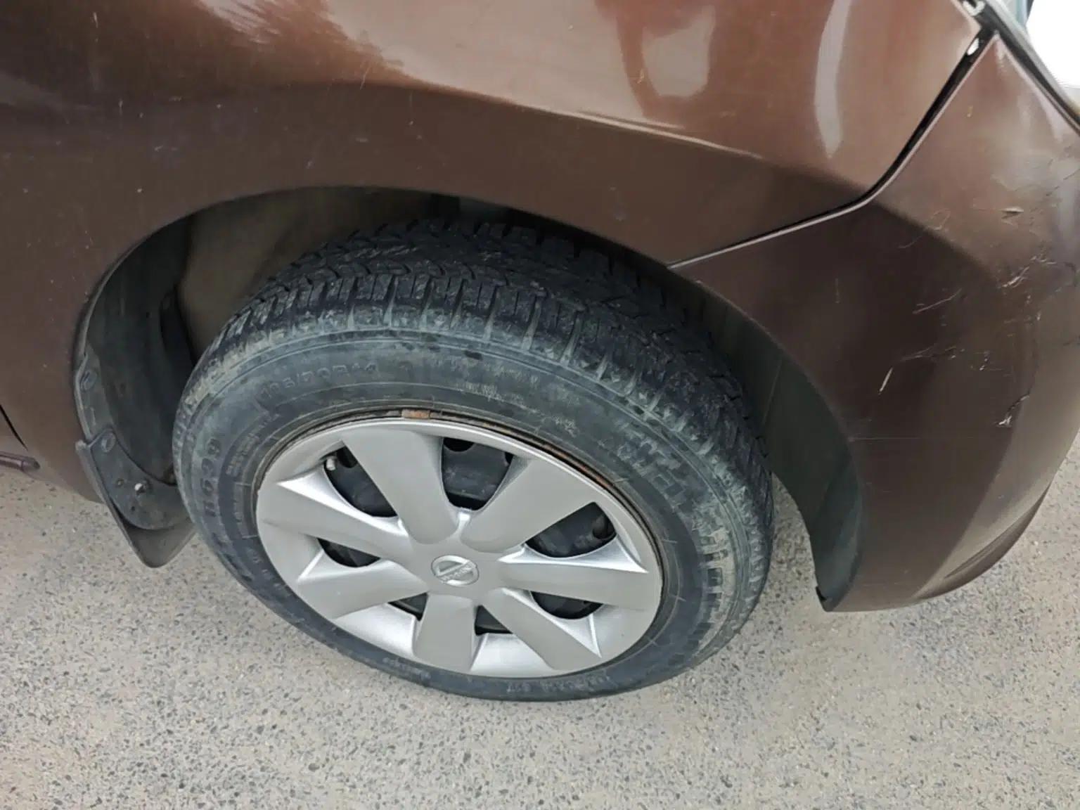 Used Venucia R30 2014 1.2L Manual Enjoyment Edition — миниатюра 8