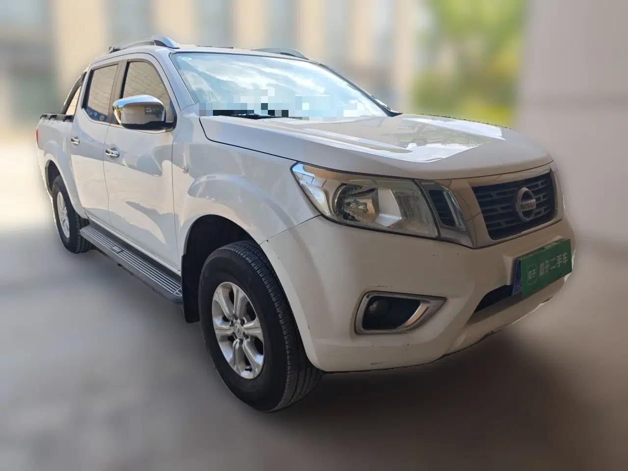 Used Nissan Navara 2017 2.5L Automatic 2WD Luxury Edition QR25 — миниатюра 3