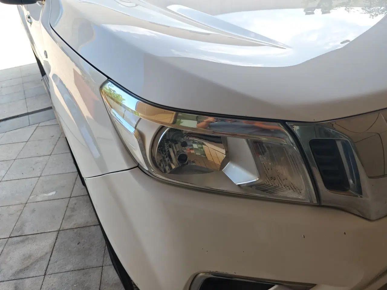 Used Nissan Navara 2017 2.5L Automatic 2WD Luxury Edition QR25 — миниатюра 7
