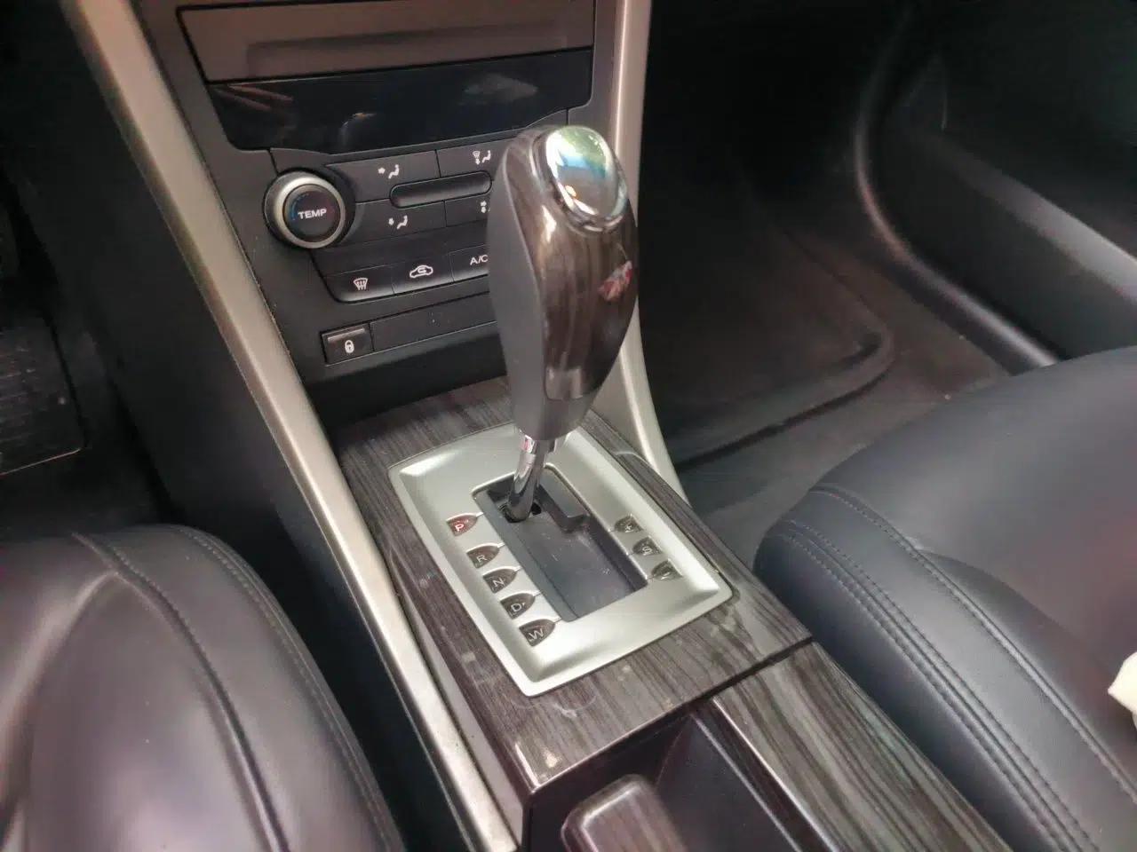 Used Roewe 550 2010 550S 1.8L Automatic Start-Zhen New Year Edition — миниатюра 14