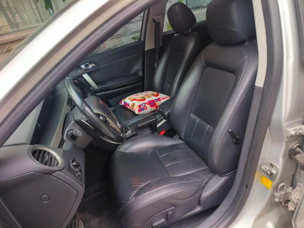 Used Roewe 550 2010 550S 1.8L Automatic Start-Zhen New Year Edition — миниатюра 15