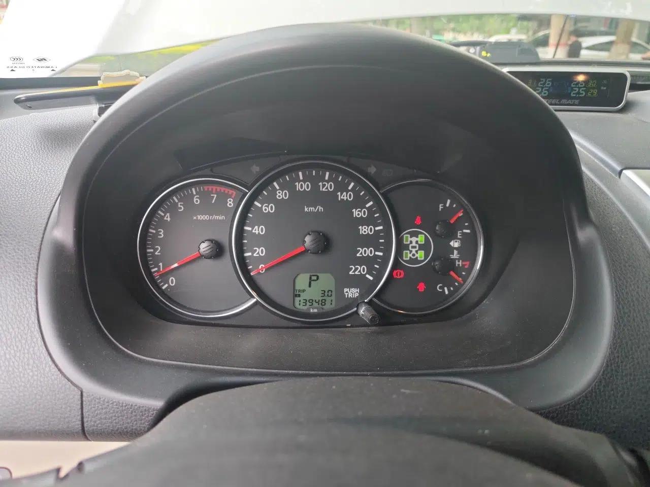 Used Mitsubishi Pajero Sport 2013 3.0L Automatic 4x4 Flagship Edition — миниатюра 11
