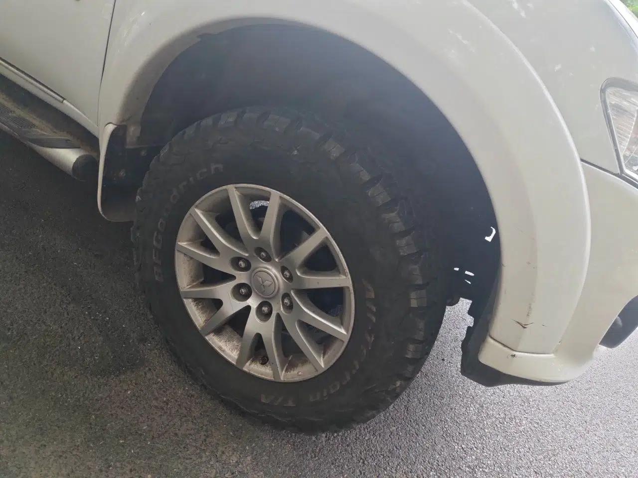Used Mitsubishi Pajero Sport 2013 3.0L Automatic 4x4 Flagship Edition — миниатюра 8