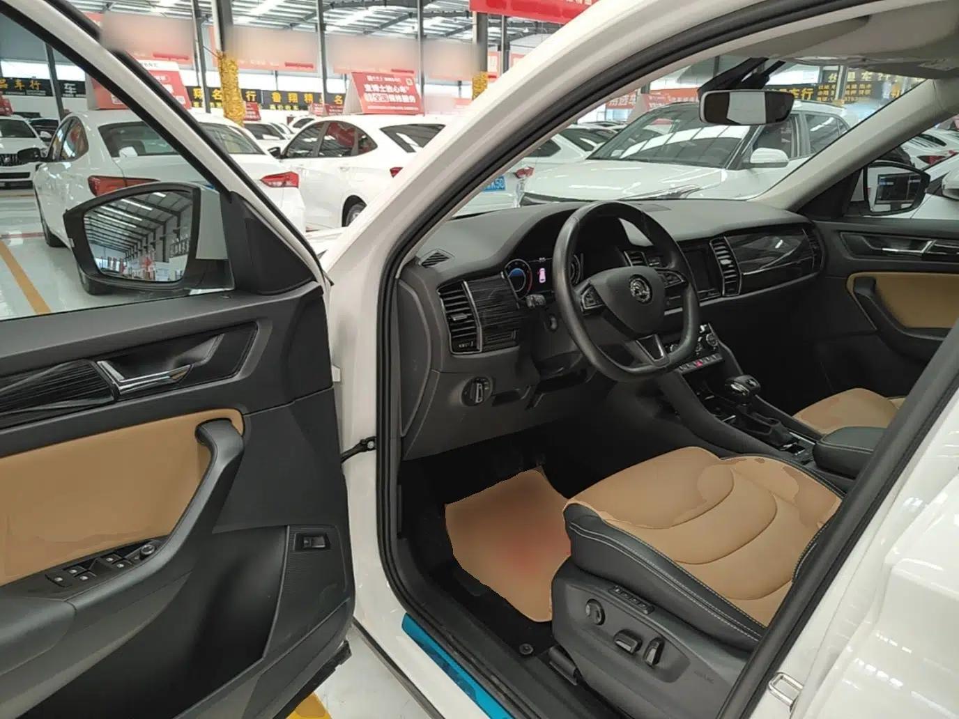 Used Skoda Kodiaq GT 2019 TSI330 Two-Wheel-Drive Luxury Edition China V Standard — миниатюра 18