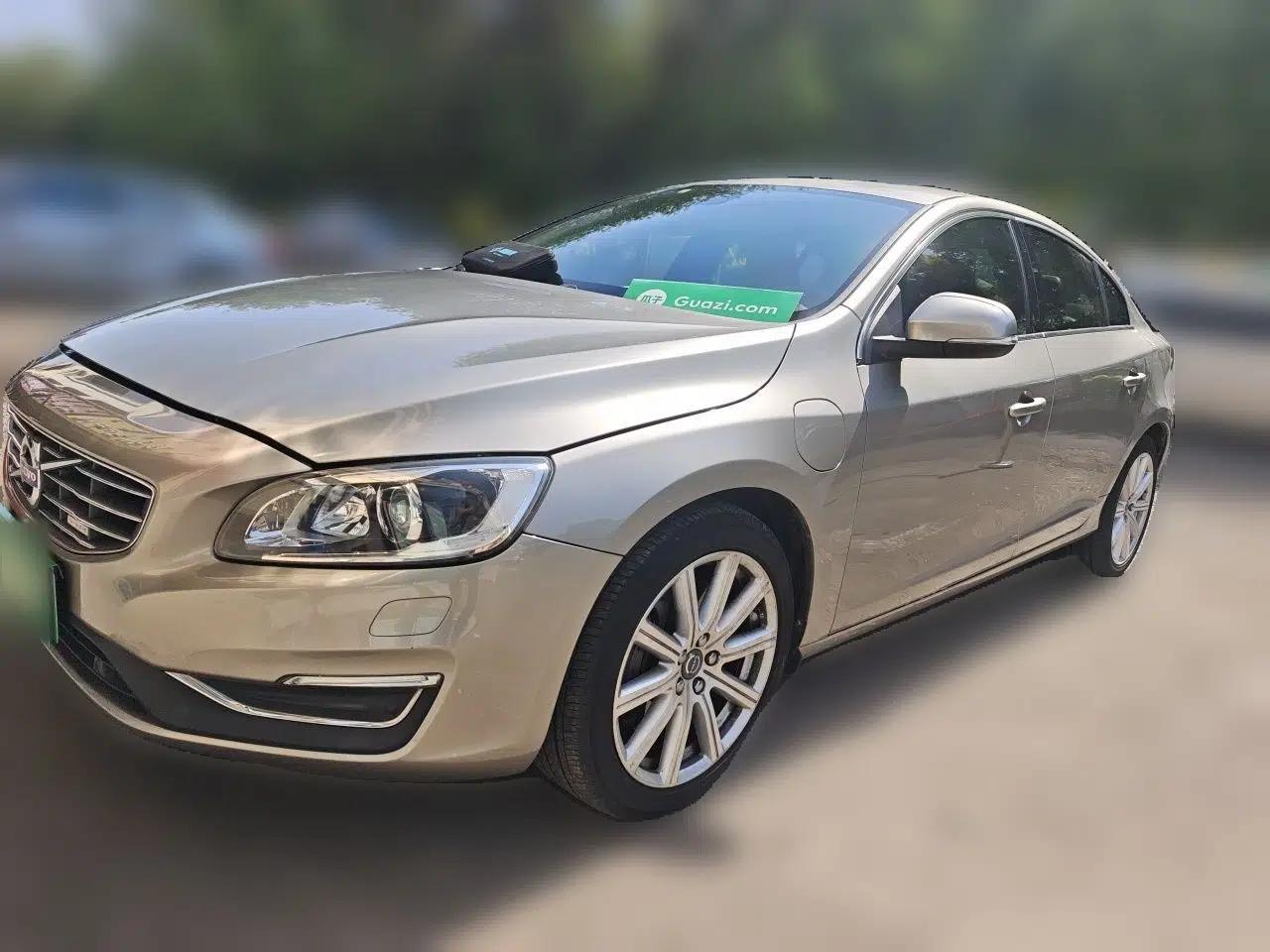 Used Volvo S60 New Energy 2015 S60L E-Drive Hybrid T6 Smart Drive Edition — миниатюра 1