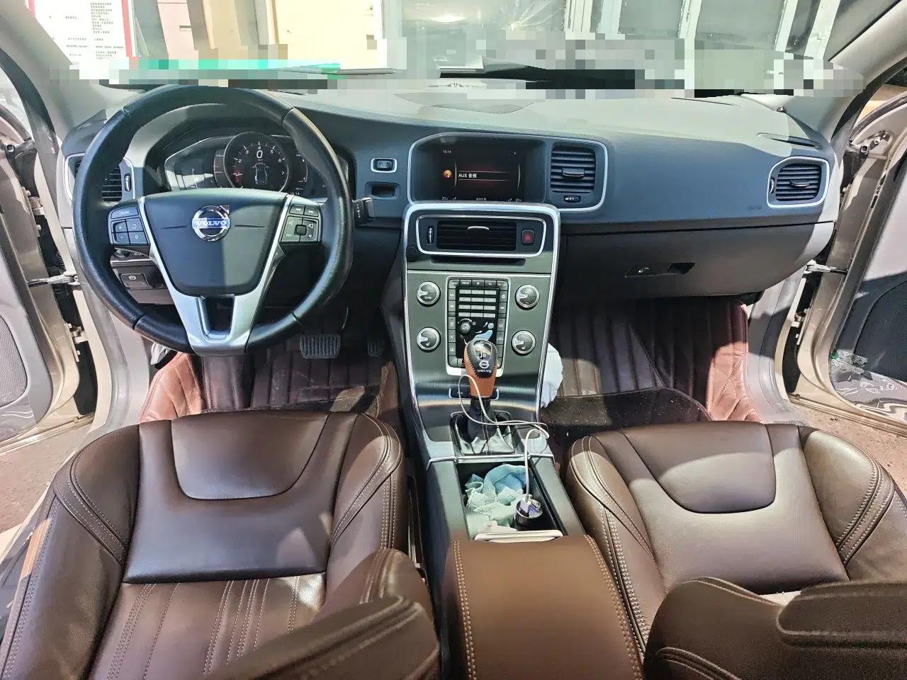 Used Volvo S60 New Energy 2015 S60L E-Drive Hybrid T6 Smart Drive Edition — миниатюра 9