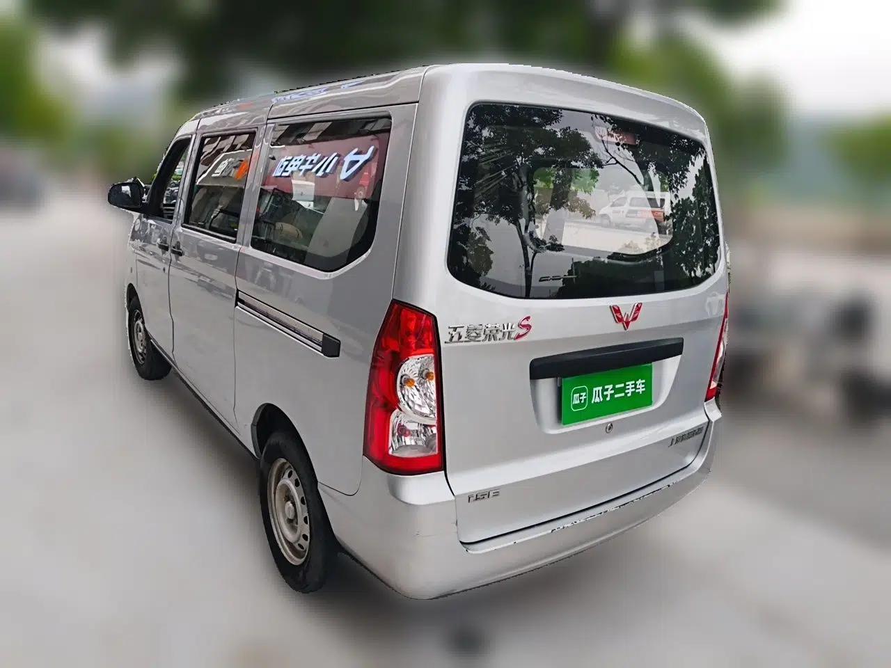 Used Wuling Rongguang S 2023 1.5L Base Version 5/7 Seats — миниатюра 4