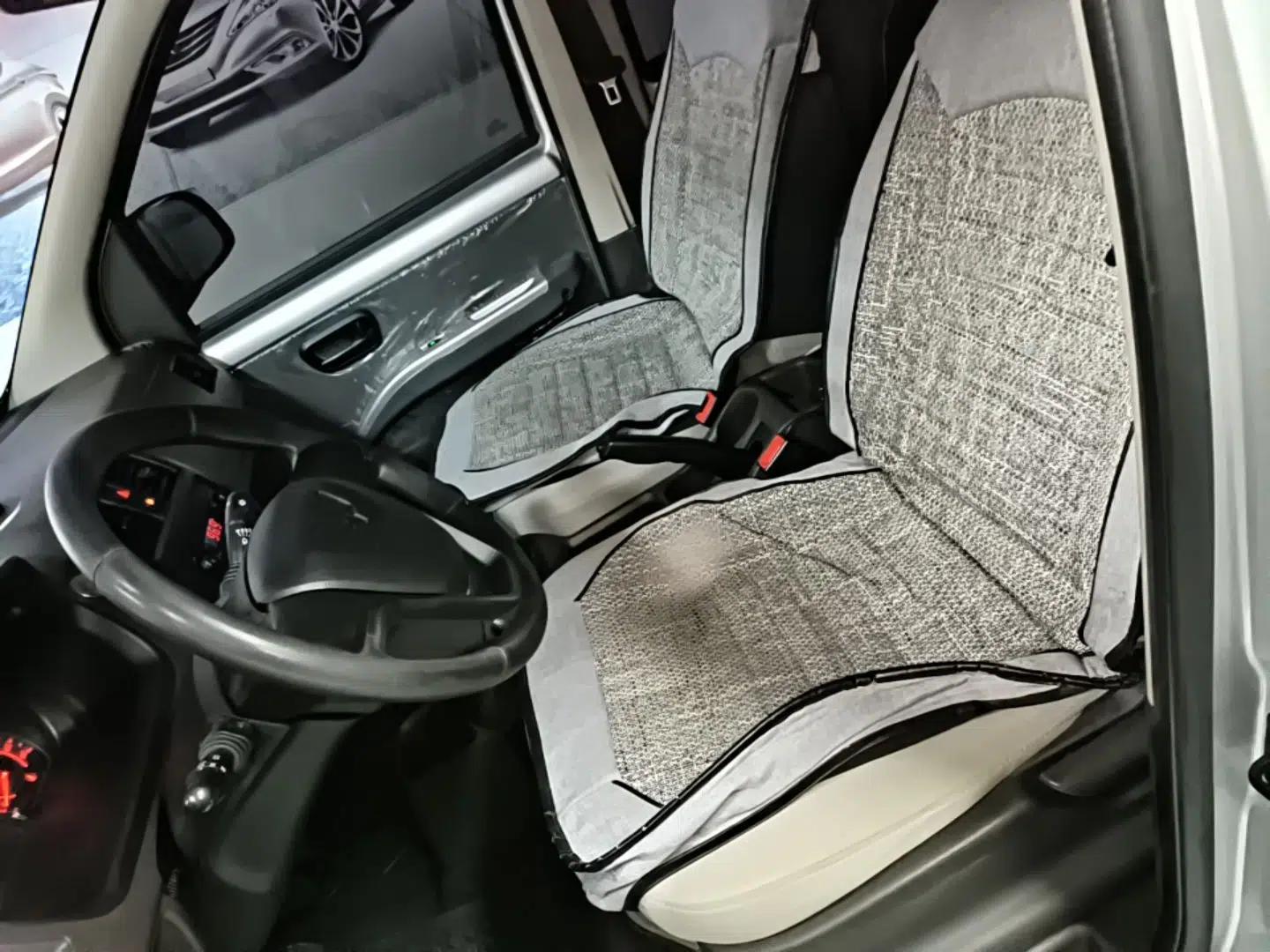 Used Wuling Rongguang S 2023 1.5L Base Version 5/7 Seats — миниатюра 22