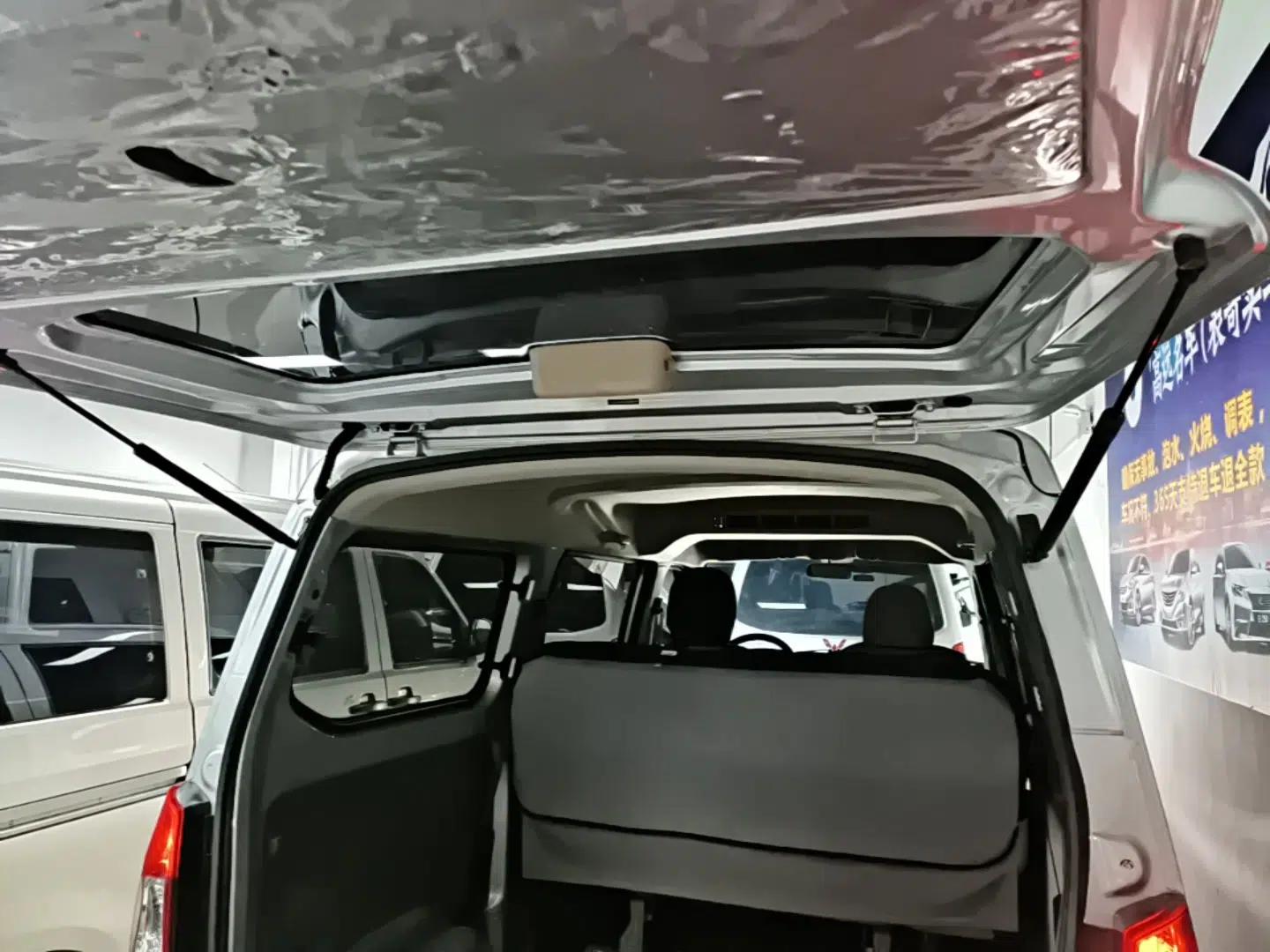 Used Wuling Rongguang S 2023 1.5L Base Version 5/7 Seats — миниатюра 27