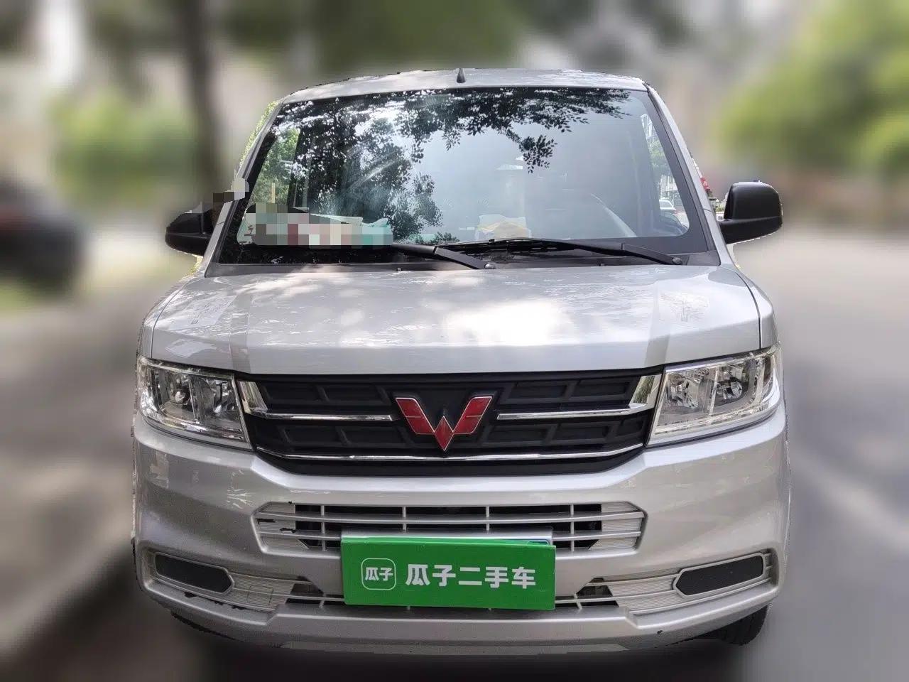Used Wuling Rongguang New Truck 2023 2.0L Double-Cab with Dual Rear Wheels Comfort Version LJM20B — миниатюра 2