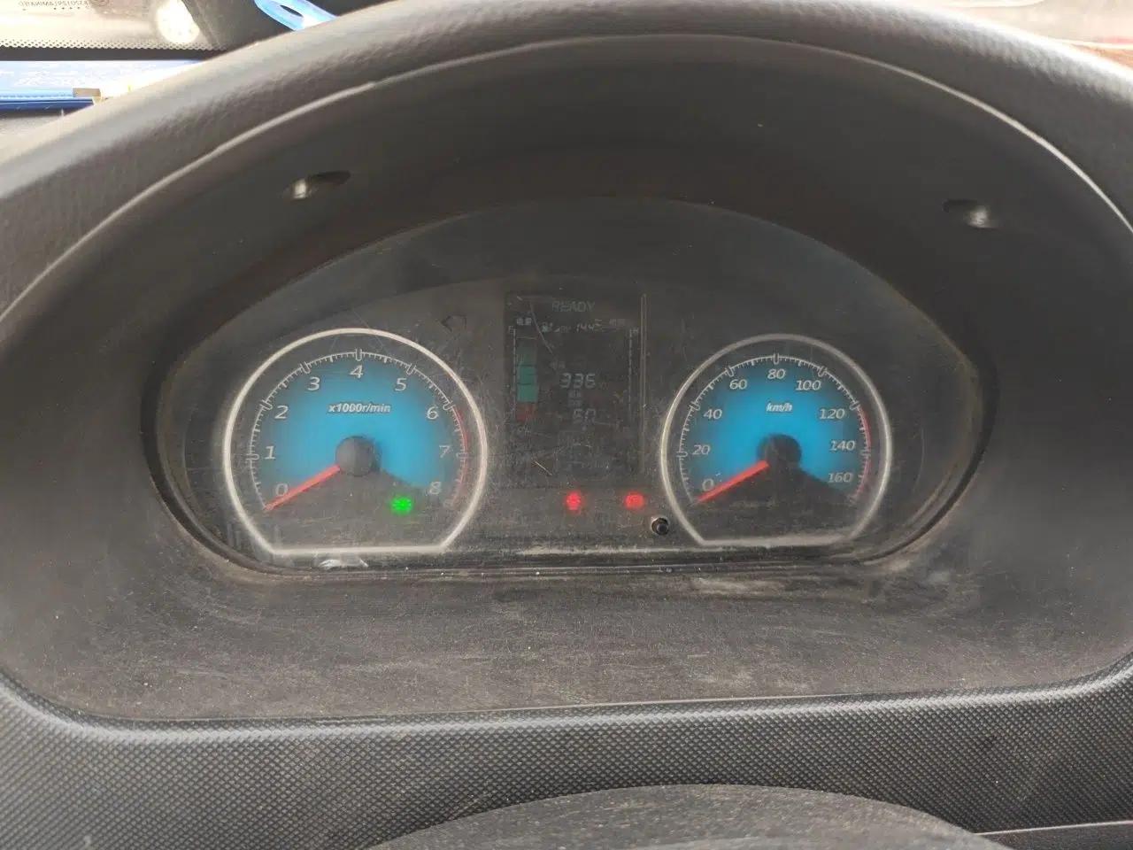 Used Wuling EV50 2022 Affordable Model Anchi with 35.904 kWh — миниатюра 11