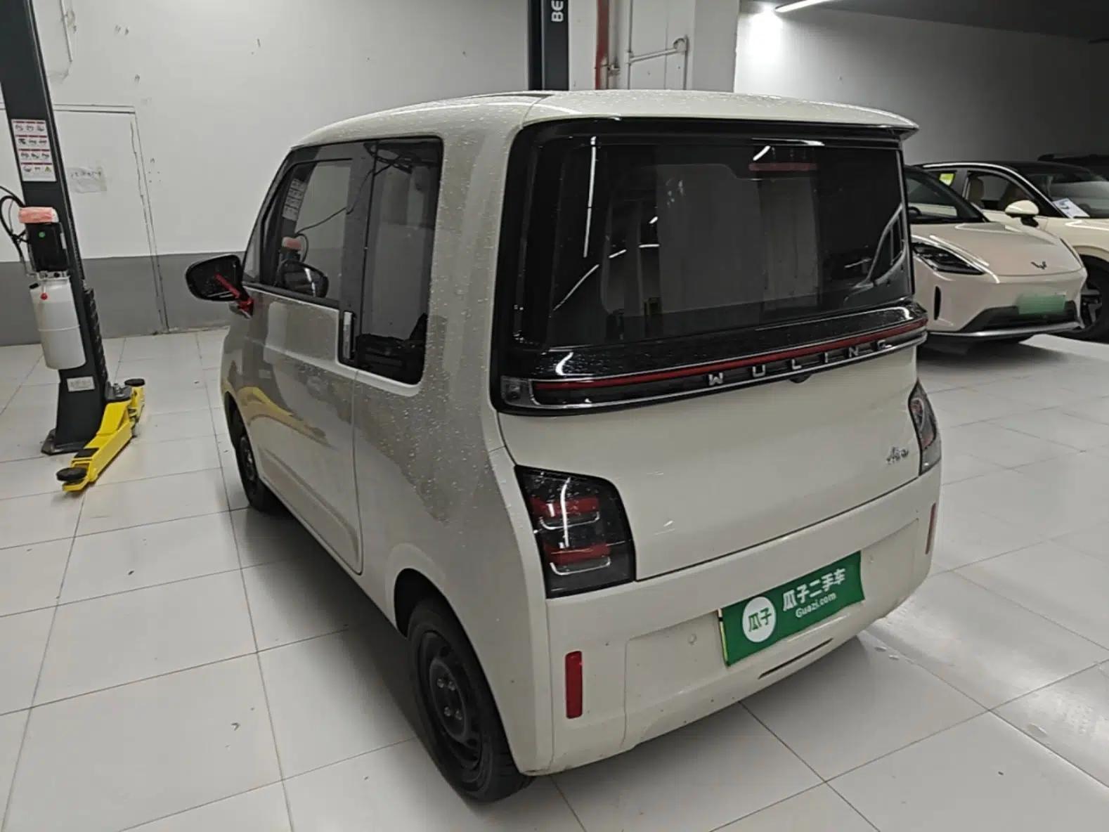 Used Wuling Air ev 2023 - Four Seats - Advanced Edition — миниатюра 13