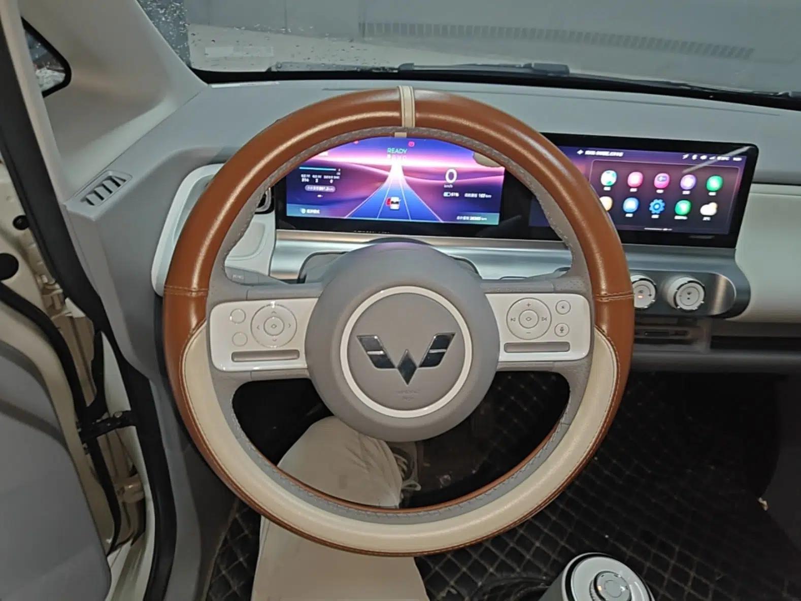 Used Wuling Air ev 2023 - Four Seats - Advanced Edition — миниатюра 18
