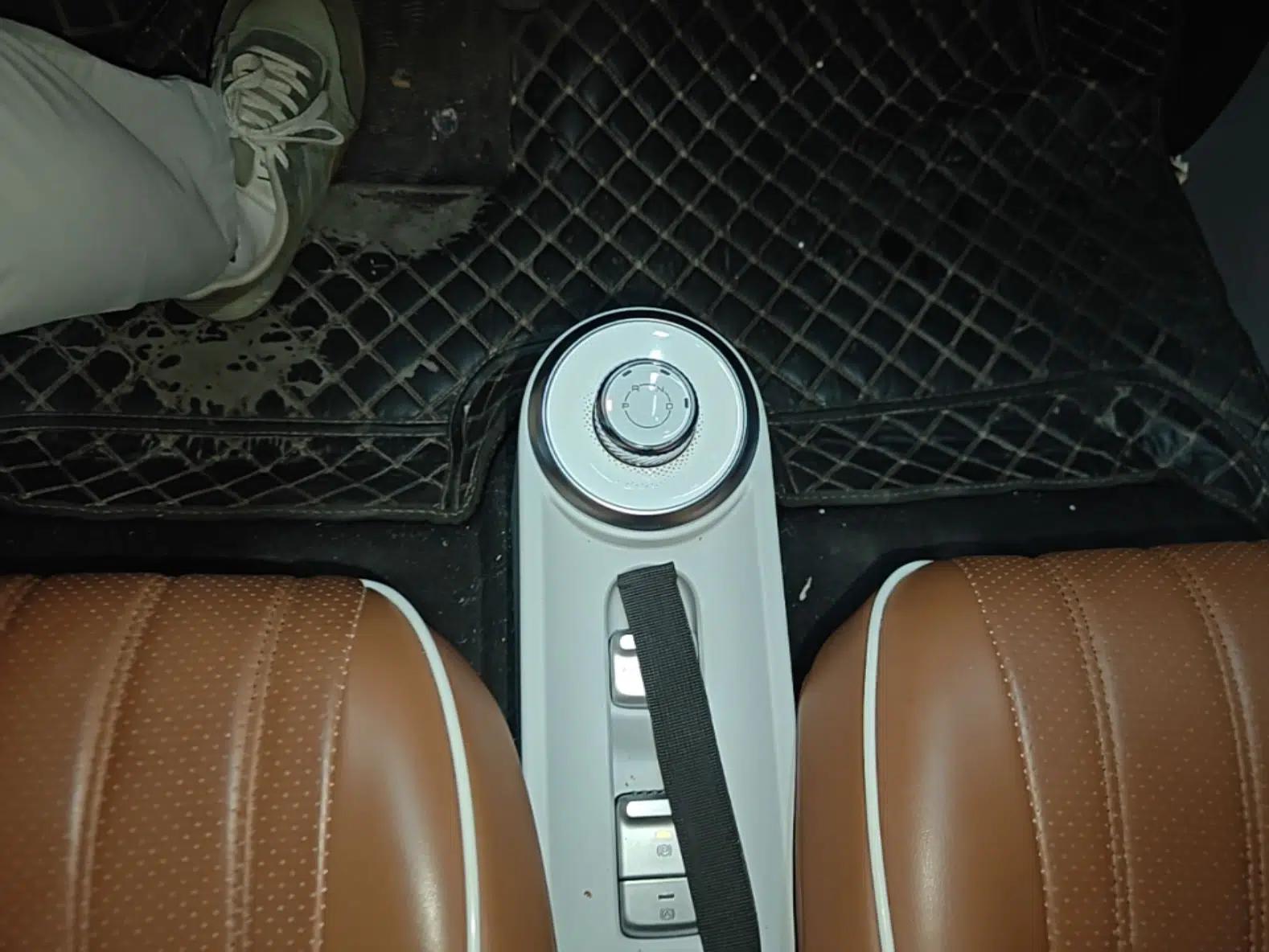 Used Wuling Air ev 2023 - Four Seats - Advanced Edition — миниатюра 21