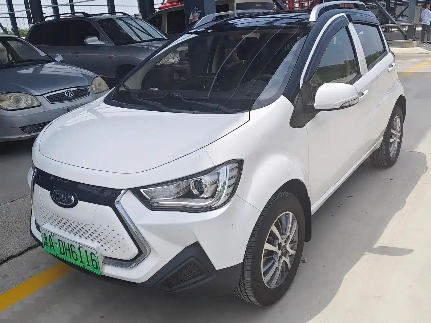 JAC iEV6E 2020 Youth Edition iEV6E Smart Enjoyment Model — миниатюра 1