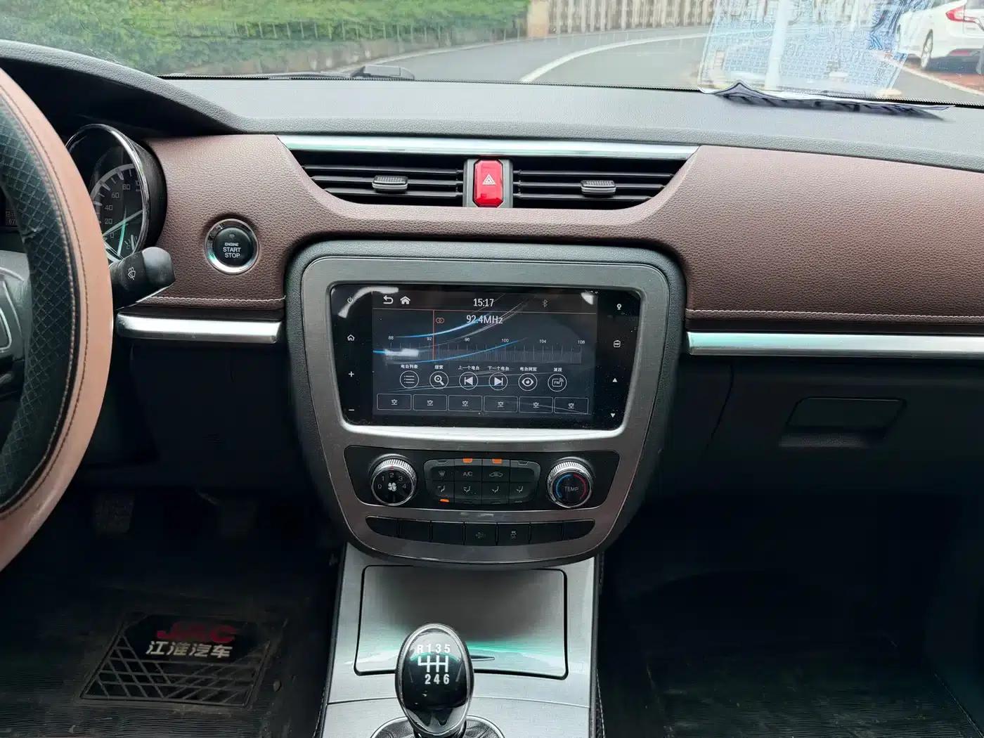 JAC T8 2019 2.0T Diesel 2WD Premium Edition with Double Lanes HFC4DB2-1D1 — миниатюра 11