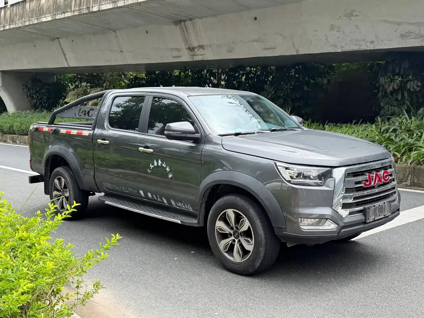 JAC T8 2019 2.0T Diesel 2WD Premium Edition with Double Lanes HFC4DB2-1D1 — миниатюра 3