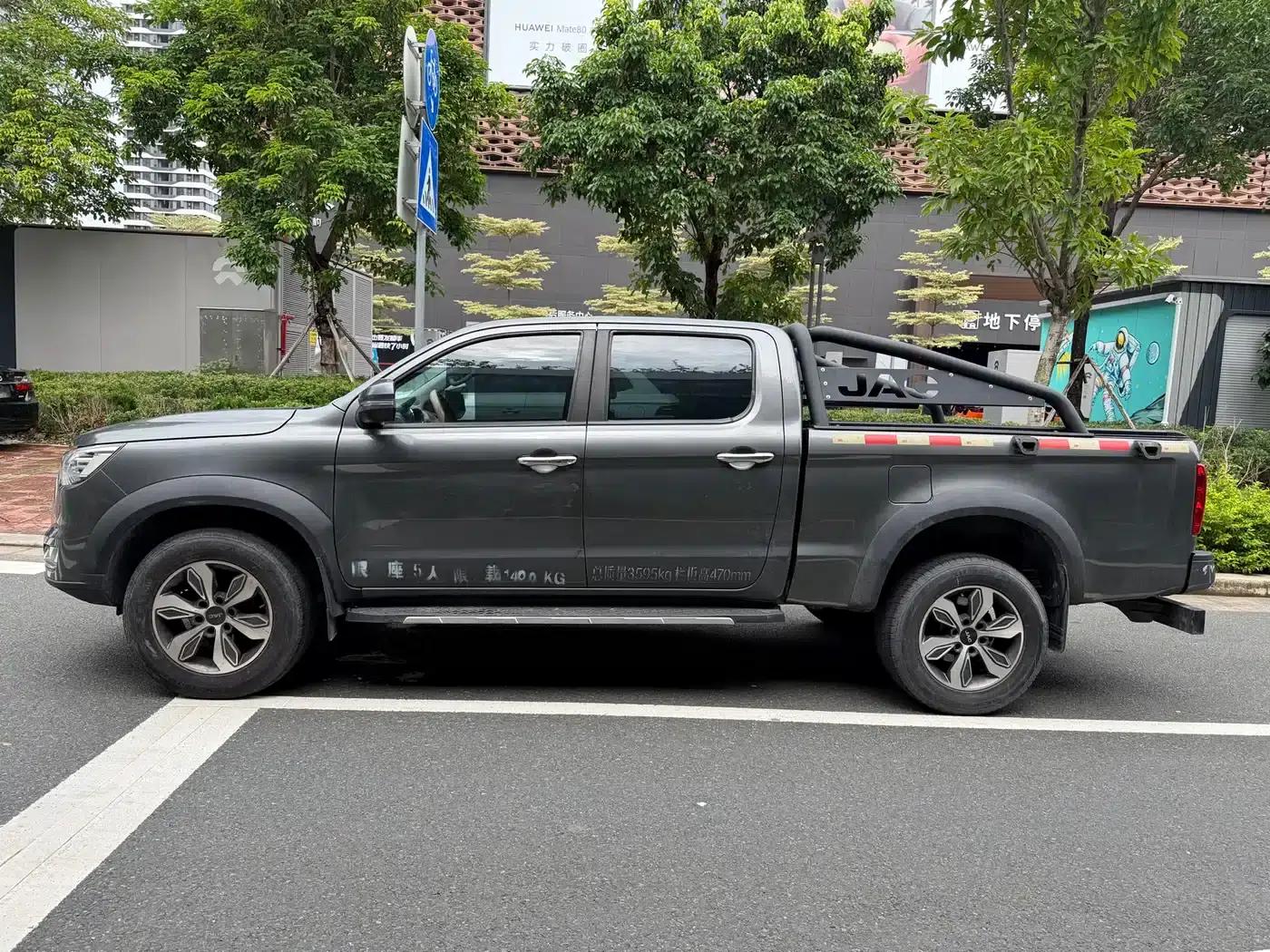 JAC T8 2019 2.0T Diesel 2WD Premium Edition with Double Lanes HFC4DB2-1D1 — миниатюра 6
