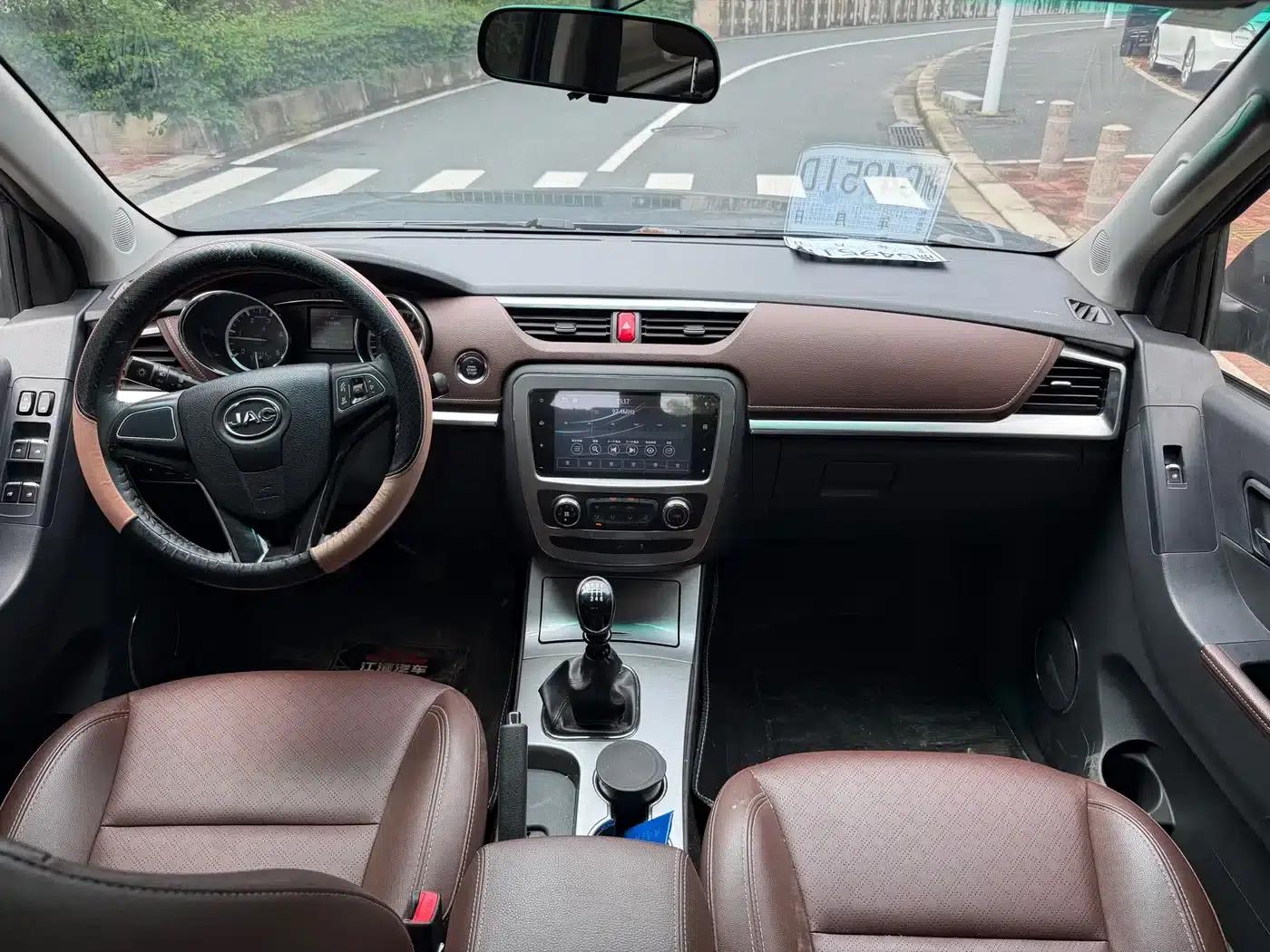 JAC T8 2019 2.0T Diesel 2WD Premium Edition with Double Lanes HFC4DB2-1D1 — миниатюра 9