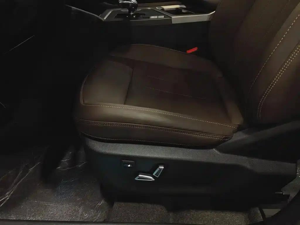 Jetour X95 2023 1.6T DCT Era Edition 7-seater — миниатюра 20