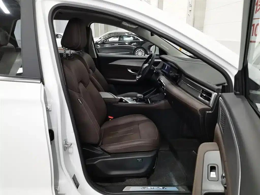 Jetour X95 2023 1.6T DCT Era Edition 7-seater — миниатюра 23