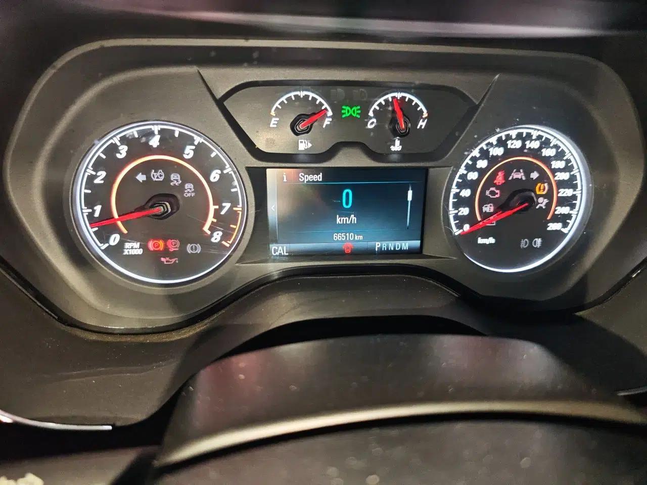 Used Chevrolet Camaro  — миниатюра 12