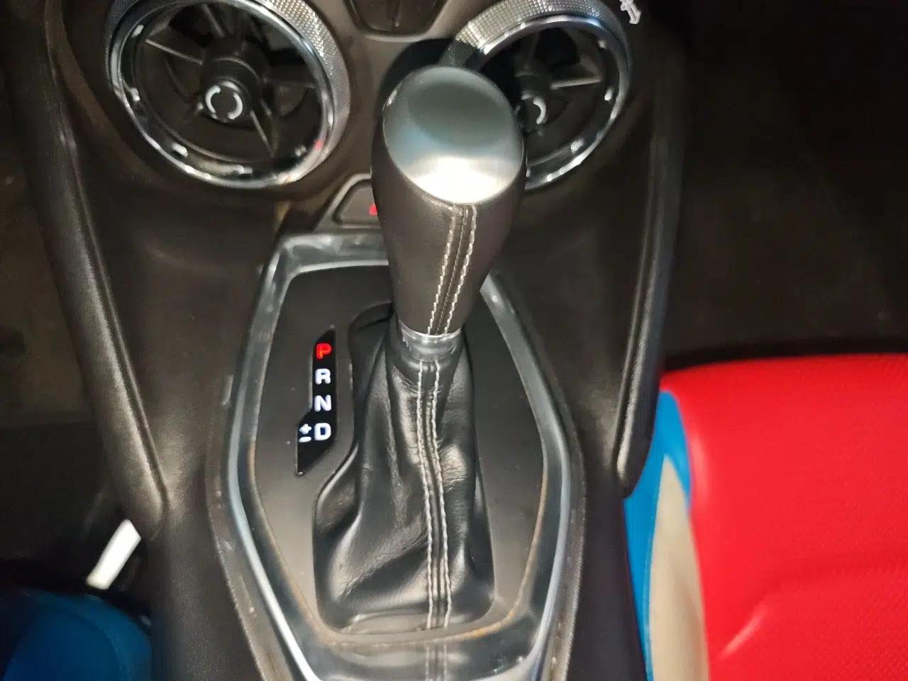 Used Chevrolet Camaro  — миниатюра 14